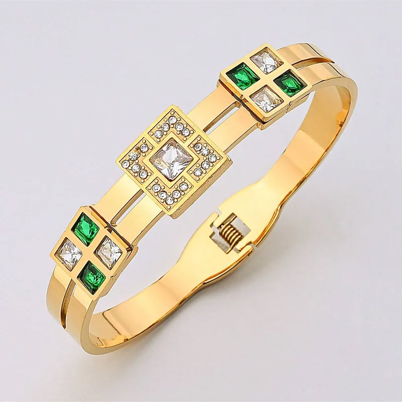 Eclat Royale Bangle For Women - 18K Gold Plated