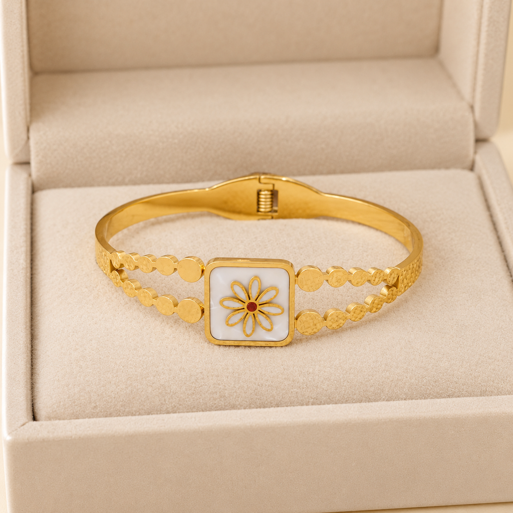 Daisy Square Bangle for Women -18K Gold Plated