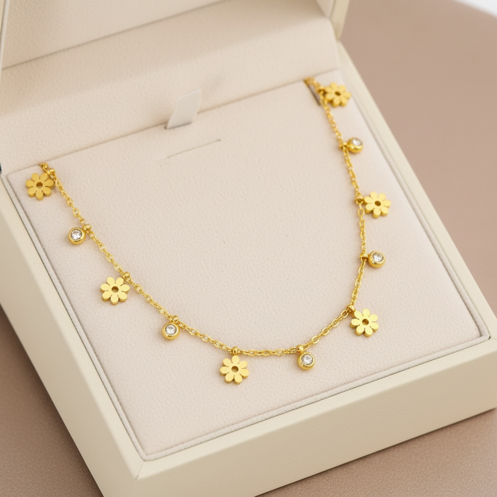 Amata Flora Necklace for Women - 18K Gold Plated