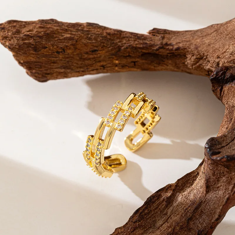Veloria Ring For Women