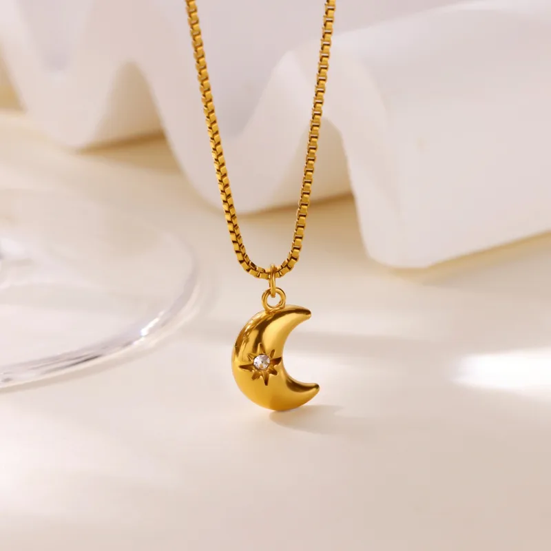 Luna Star Necklace For Women - 18K Gold Plated