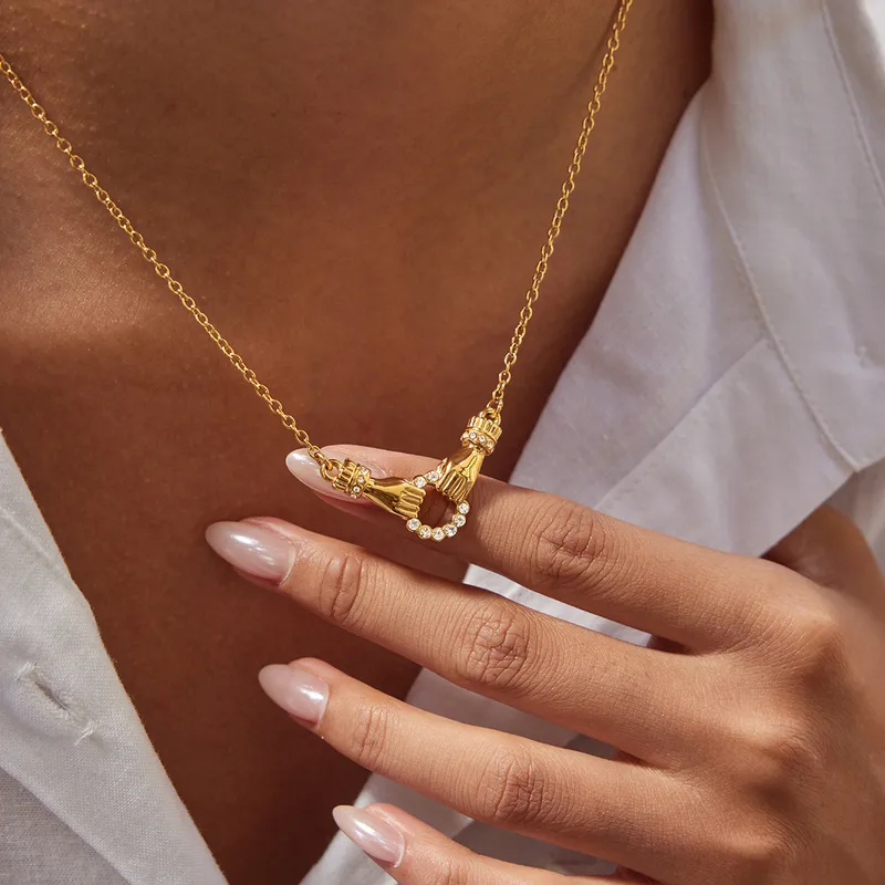 Golden Promise Necklace For Women - 18K Gold Plated