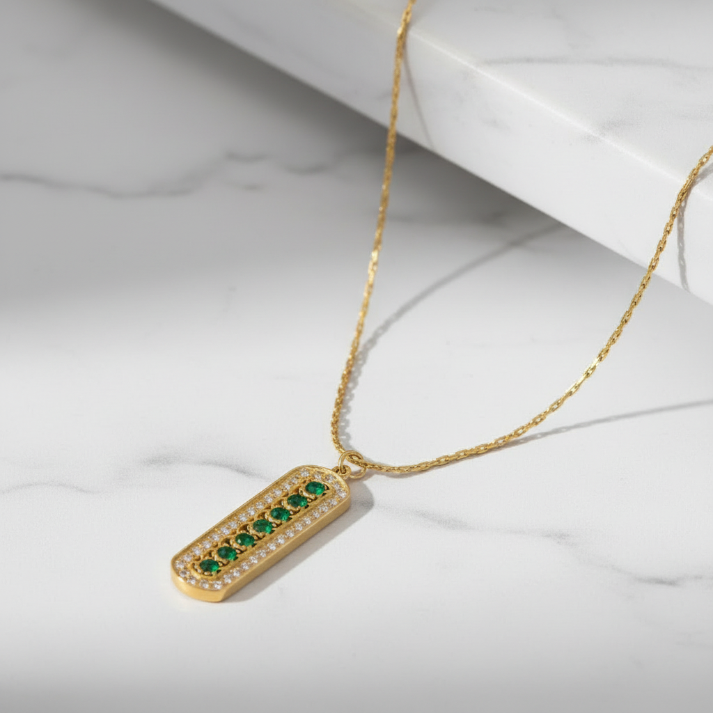 Emerald Radiance Necklace For Women - 18K Gold Plated