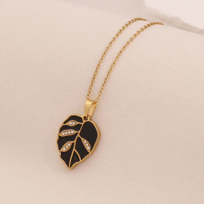 Midnight Foliage Necklace for Women - 18K Gold Plated