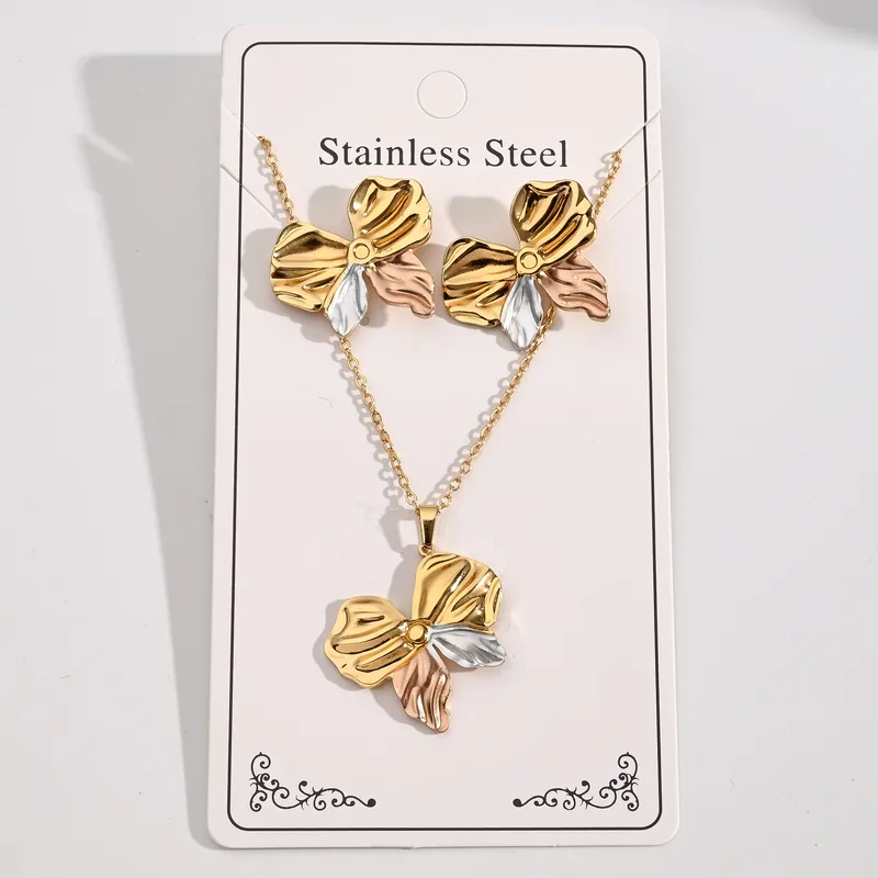 Mar Breeze Necklace with Earrings Set for Women - 18K Gold Plated