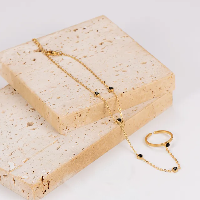Midnight Heart Hand Chain For Women - 18K Gold Plated